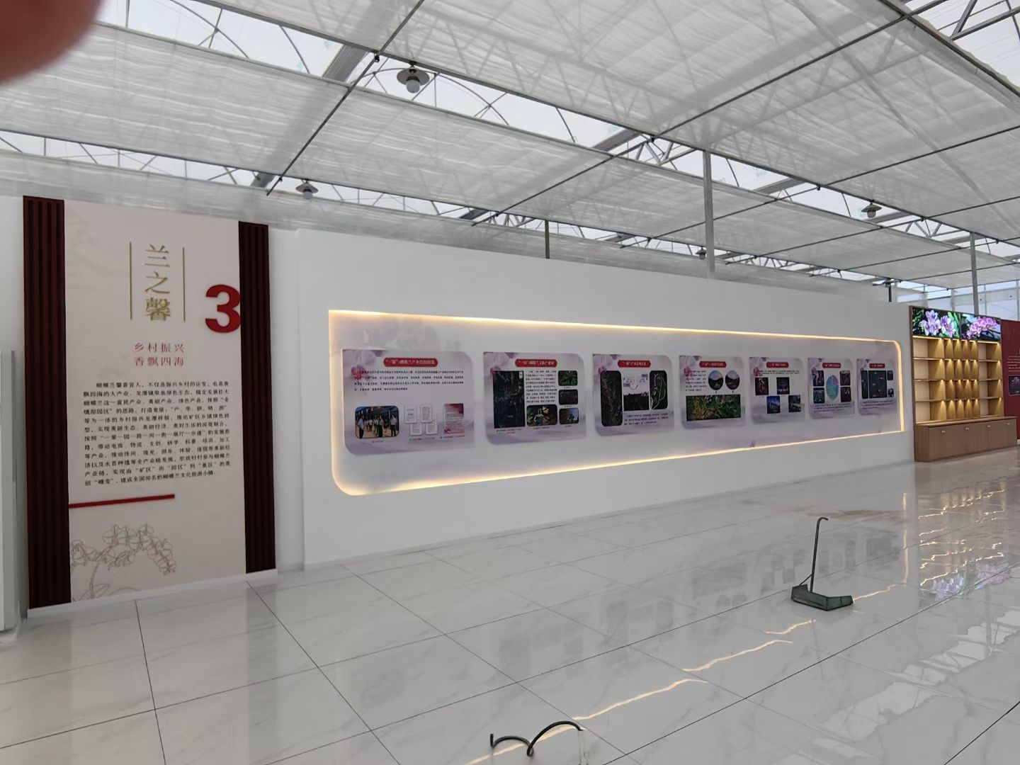 清遠展廳裝修設(shè)計公司蝴蝶花開紅色黨建展廳裝修設(shè)計 清遠展廳裝修設(shè)計公司蝴蝶花開紅色黨建展廳裝修設(shè)計
